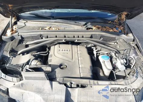 2015 Audi Q5 2.0T Premium z USA, uszkodzony, nr VIN WA1LFAFP3FA041113